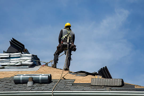 Professional Gutter Installation technician working in Oakland City, IN